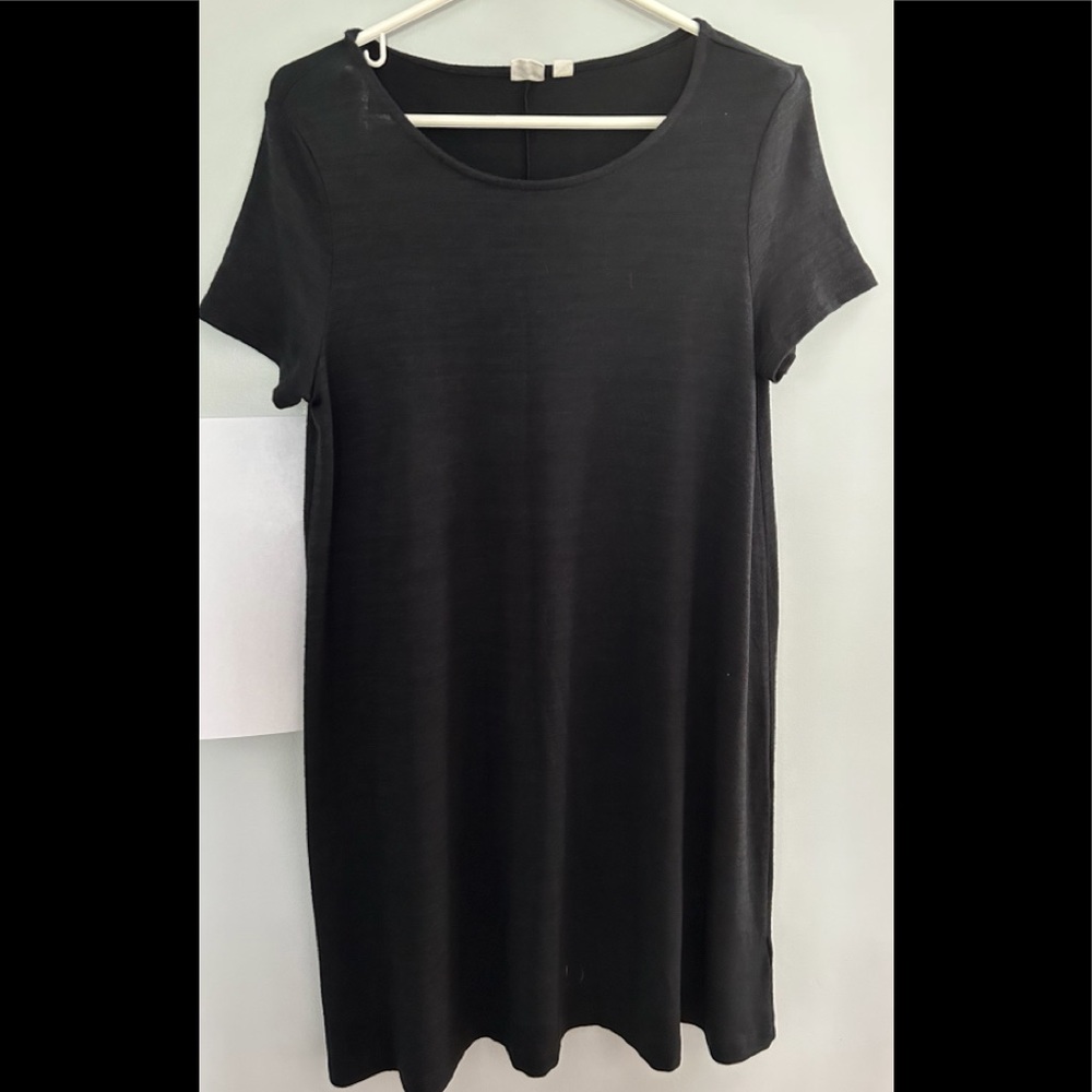 VGUC Gap T Shirt Dress, Black, size medium petite